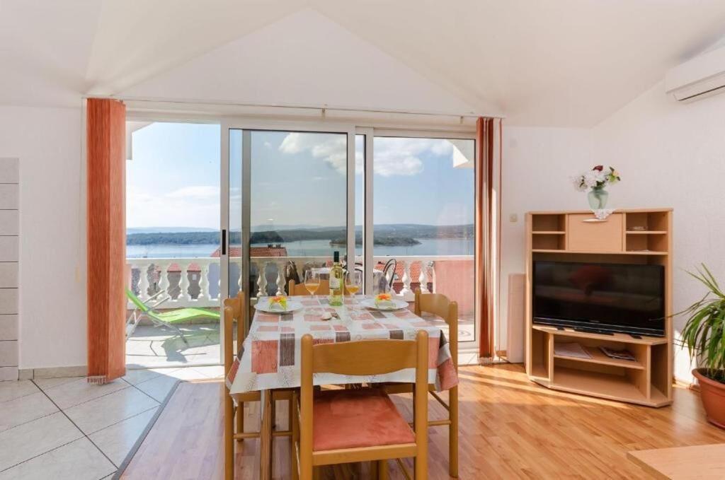 Apartments Krunoslav Punat Zewnętrze zdjęcie